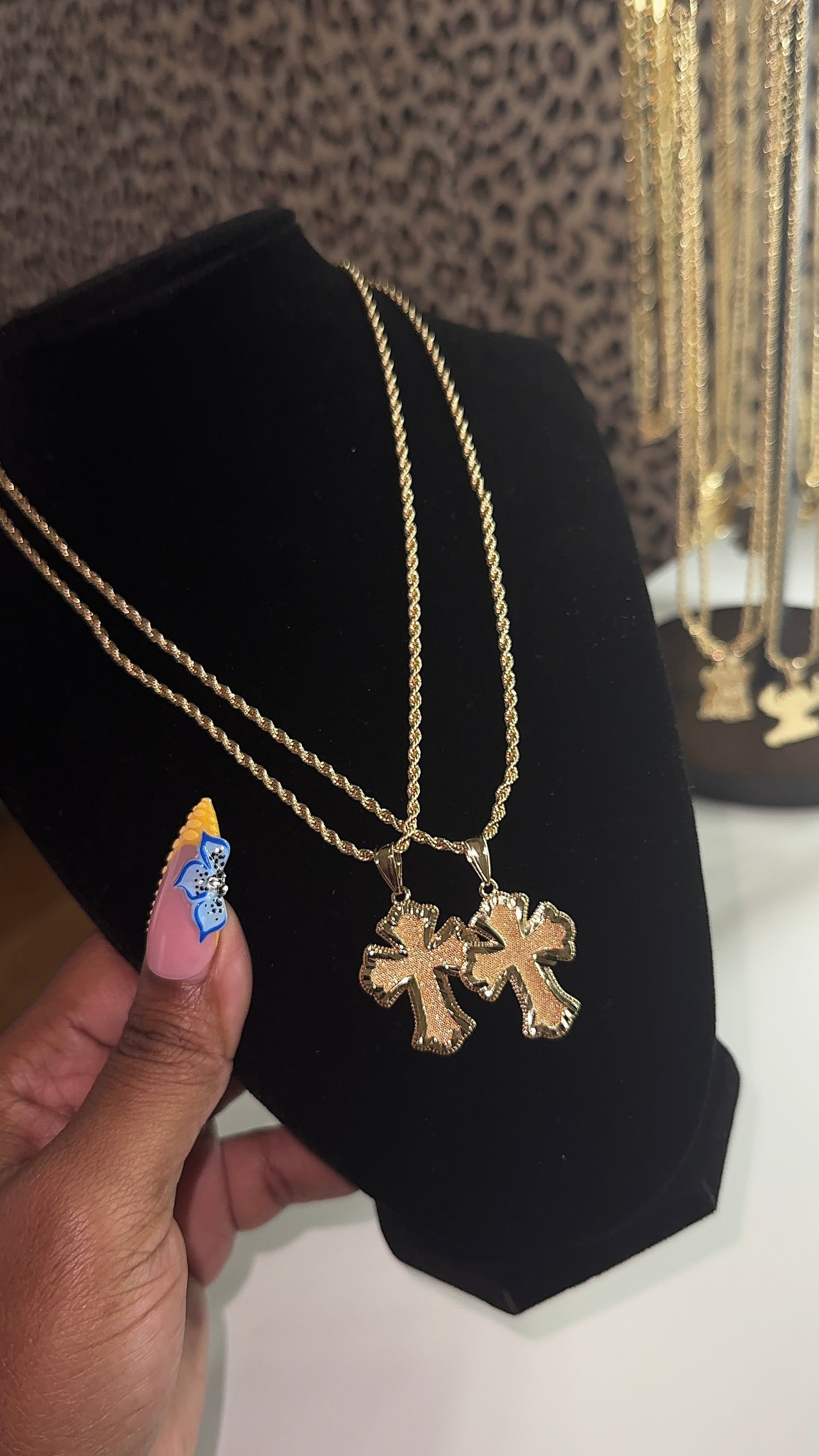 Thick Cross Chain