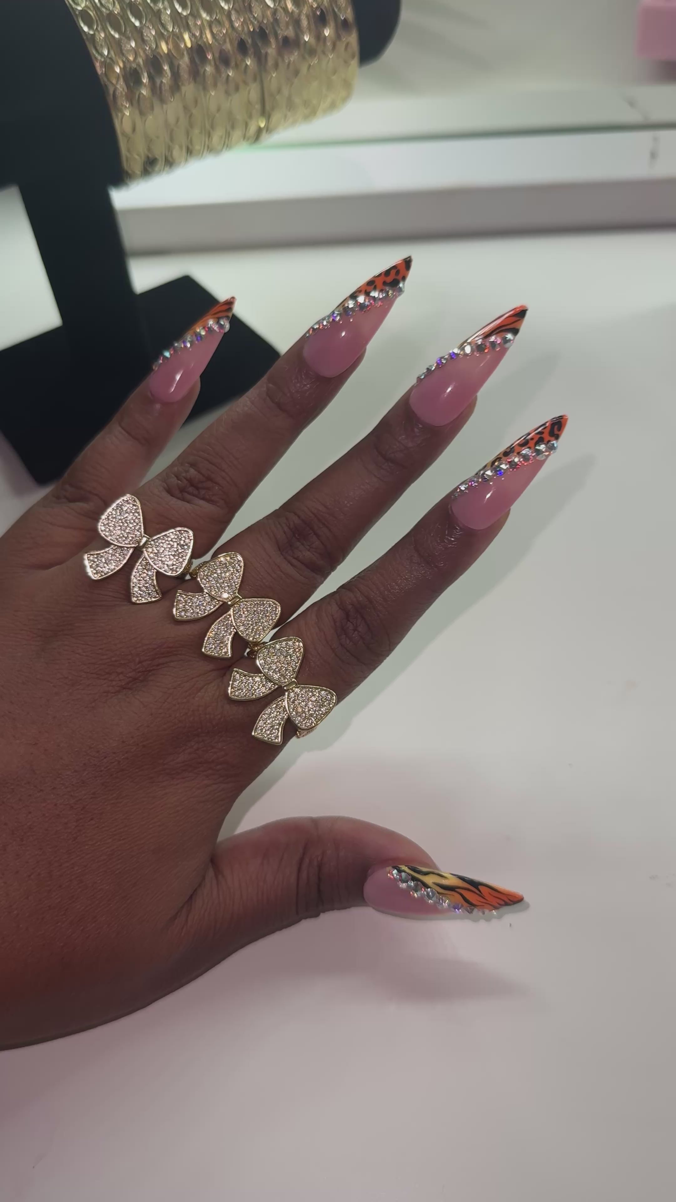Bow Ring